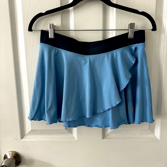 Nike Dresses & Skirts - Nike Tennis Skirt